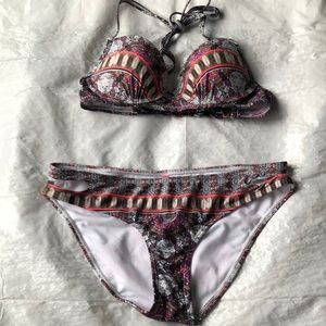 2 pieces swimsuit
